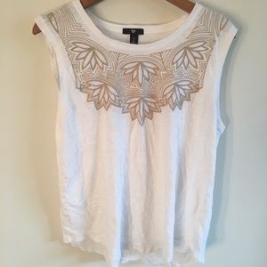 White shell top from GAP- like new